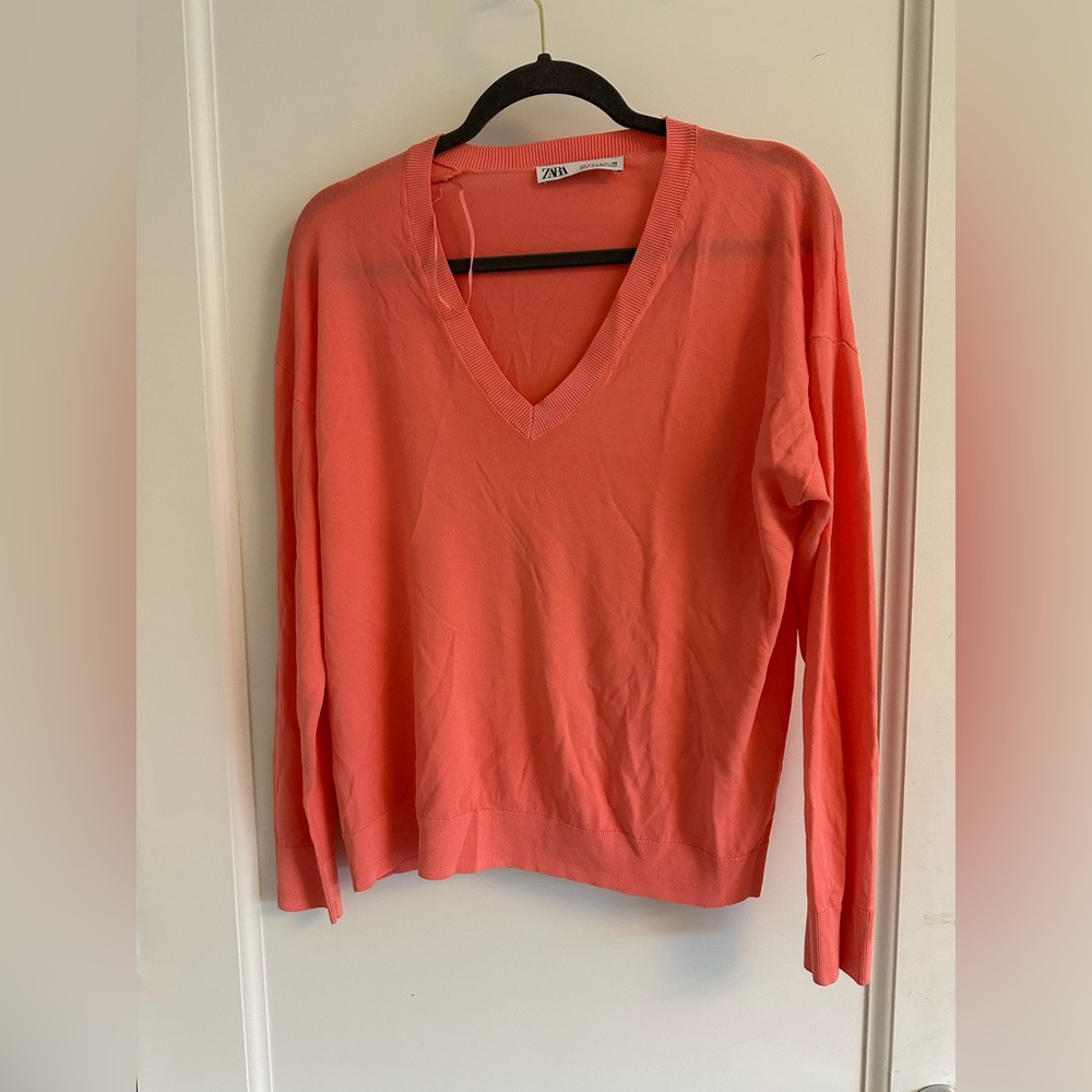 Zara Women's V-Neck Viscose Sweater in Coral